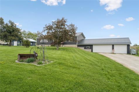 6172 33rd Ave Drive Shellsburg IA 52332