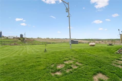6172 33rd Ave Drive Shellsburg IA 52332