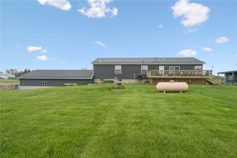 6172 33rd Ave Drive Shellsburg IA 52332