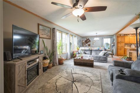6172 33rd Ave Drive Shellsburg IA 52332