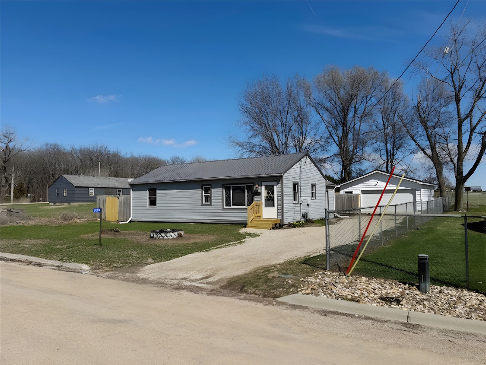 309 Elaine Drive Waterloo IA 50707
