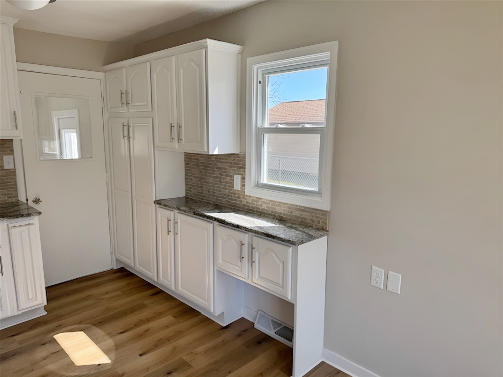 309 Elaine Drive Waterloo IA 50707
