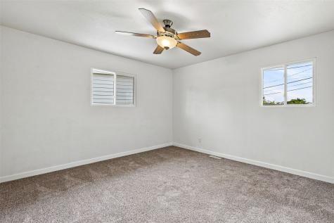 4432 Regal Avenue NE Cedar Rapids IA 52402