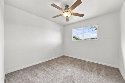 4432 Regal Avenue NE Cedar Rapids IA 52402