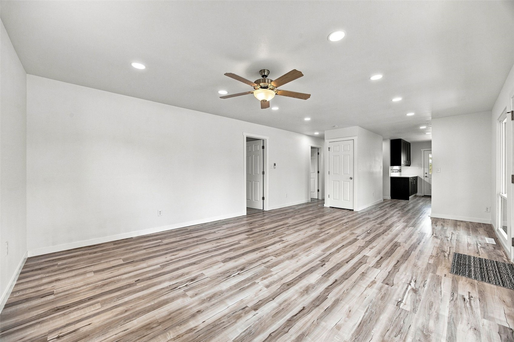 4432 Regal Avenue NE Cedar Rapids IA 52402