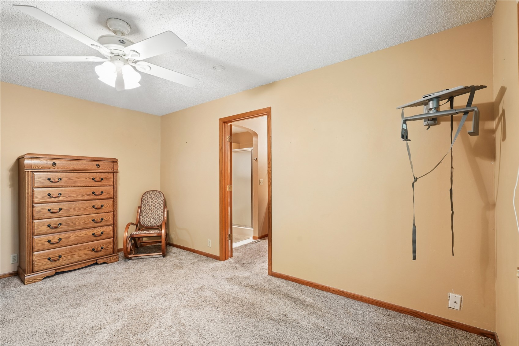 2914 Windy Ridge Road NE Swisher IA 52338