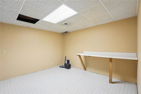 2914 Windy Ridge Road NE Swisher IA 52338
