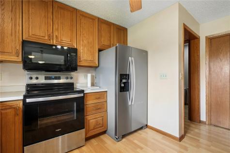 2914 Windy Ridge Road NE Swisher IA 52338