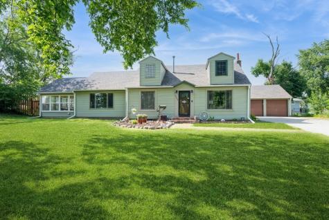 1935 1st Avenue SW Cedar Rapids IA 52405