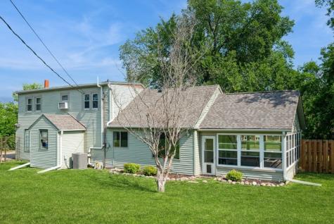 1935 1st Avenue SW Cedar Rapids IA 52405
