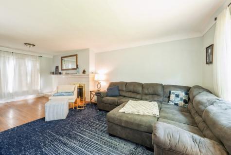 1935 1st Avenue SW Cedar Rapids IA 52405