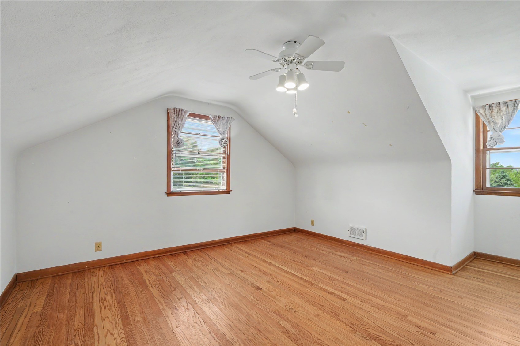 4214 Culver Street NE Cedar Rapids IA 52402
