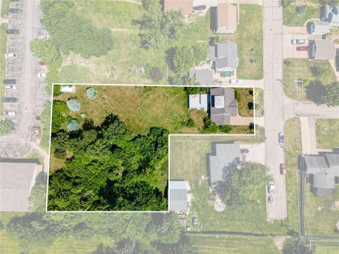 4214 Culver Street NE Cedar Rapids IA 52402
