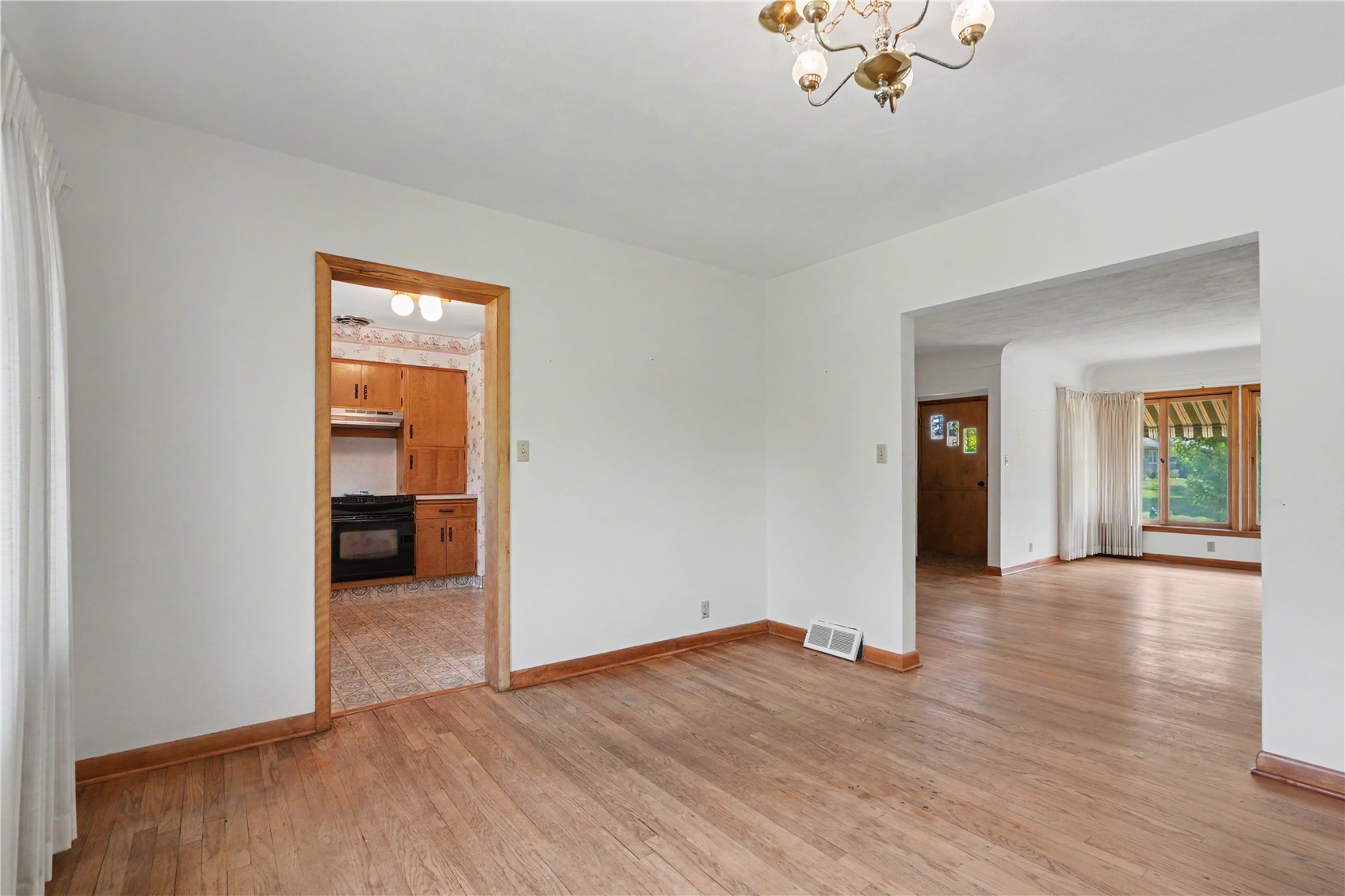 4214 Culver Street NE Cedar Rapids IA 52402