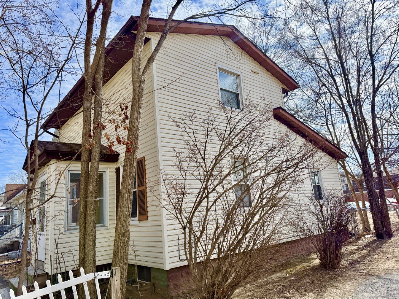 711 E Bloomington Street Iowa City IA 52245