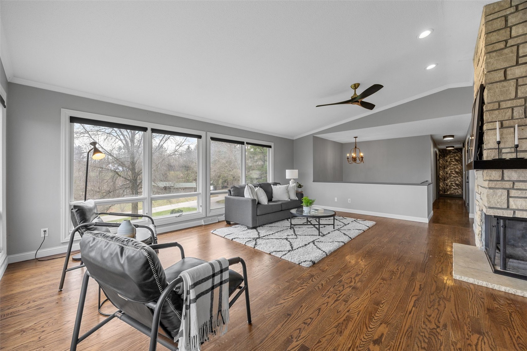 22 Fairview Knoll NE Iowa City IA 52240