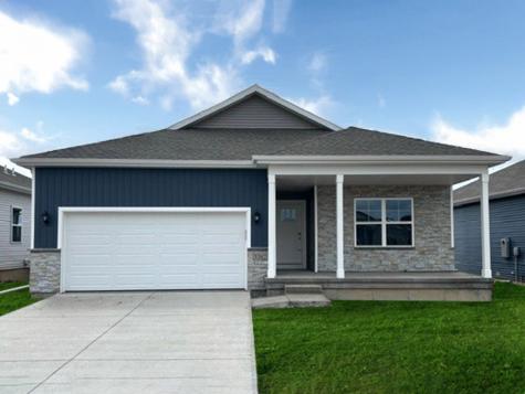 2766 Cecelia Drive Hiawatha IA 52233