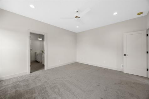 523 Rogers Lane Center Point IA 52213