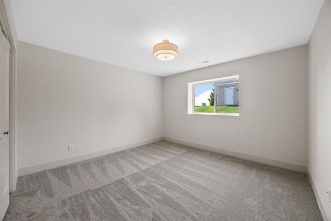 523 Rogers Lane Center Point IA 52213
