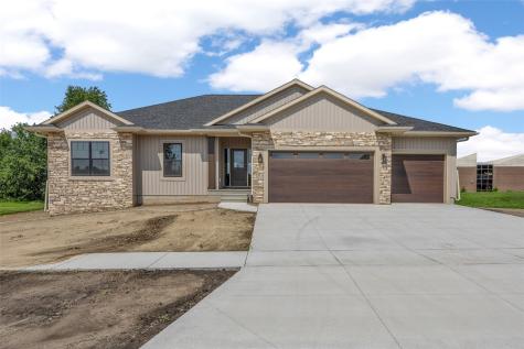 523 Rogers Lane Center Point IA 52213