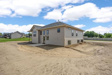 523 Rogers Lane Center Point IA 52213