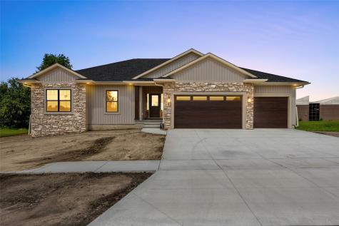 523 Rogers Lane Center Point IA 52213