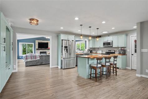200 Isham Drive Marion IA 52302