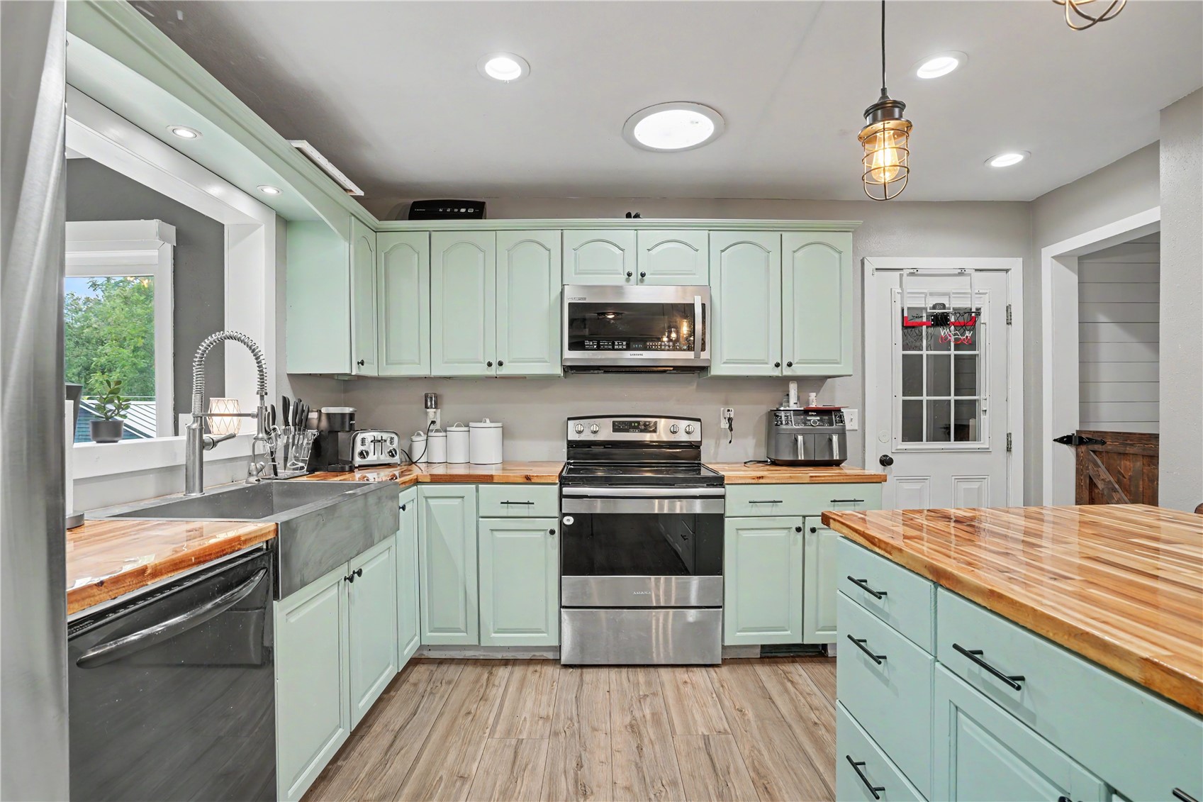 200 Isham Drive Marion IA 52302