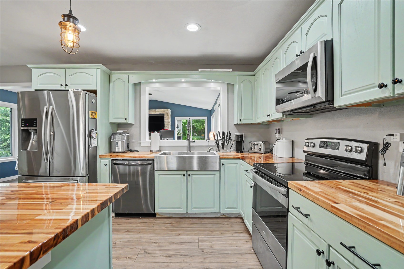 200 Isham Drive Marion IA 52302