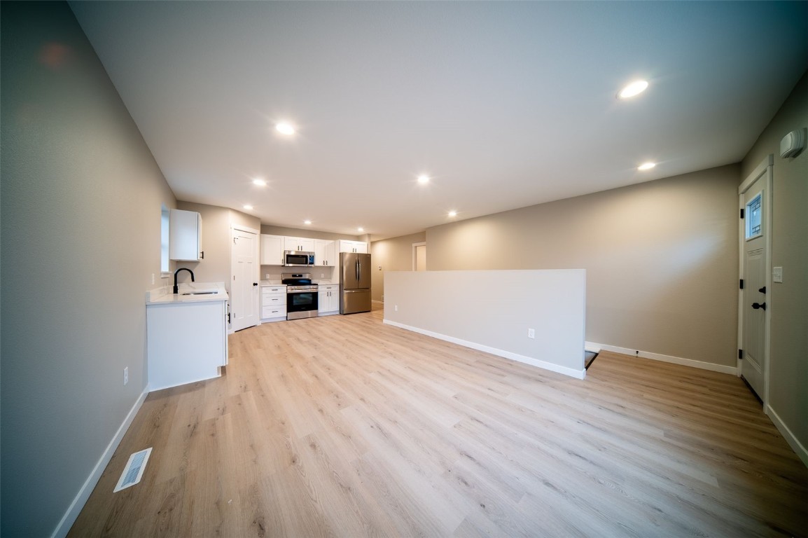 608 Wallgate Avenue Waterloo IA 50701