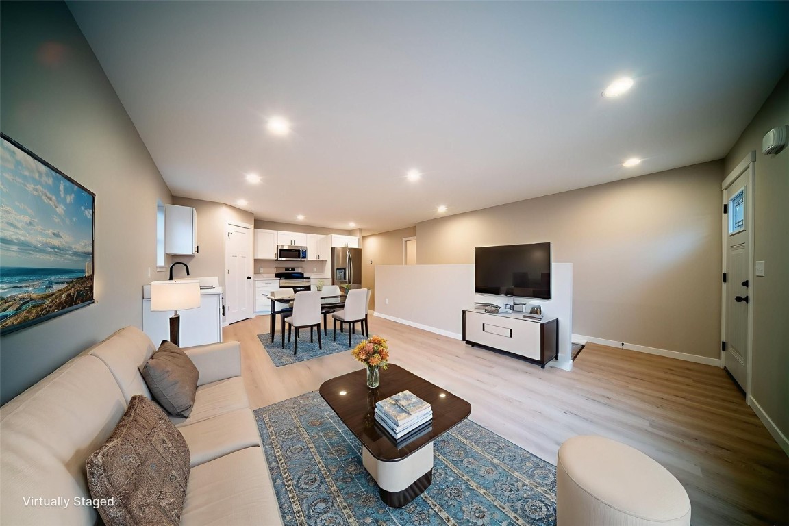 608 Wallgate Avenue Waterloo IA 50701