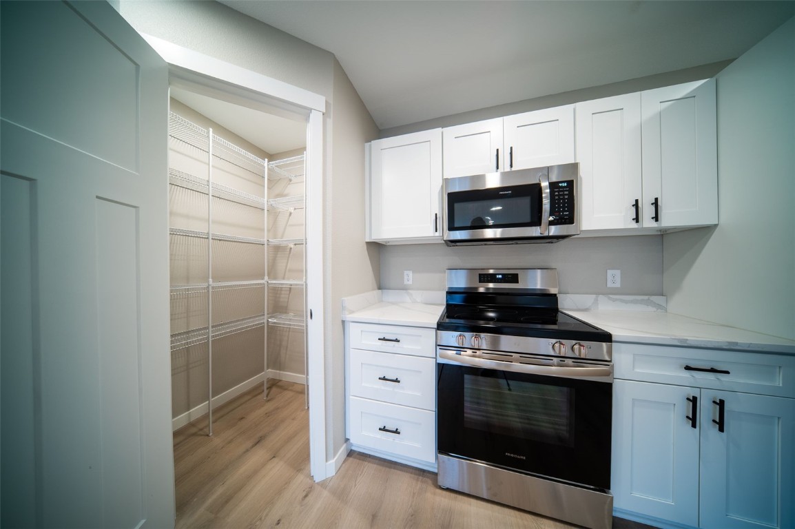 608 Wallgate Avenue Waterloo IA 50701