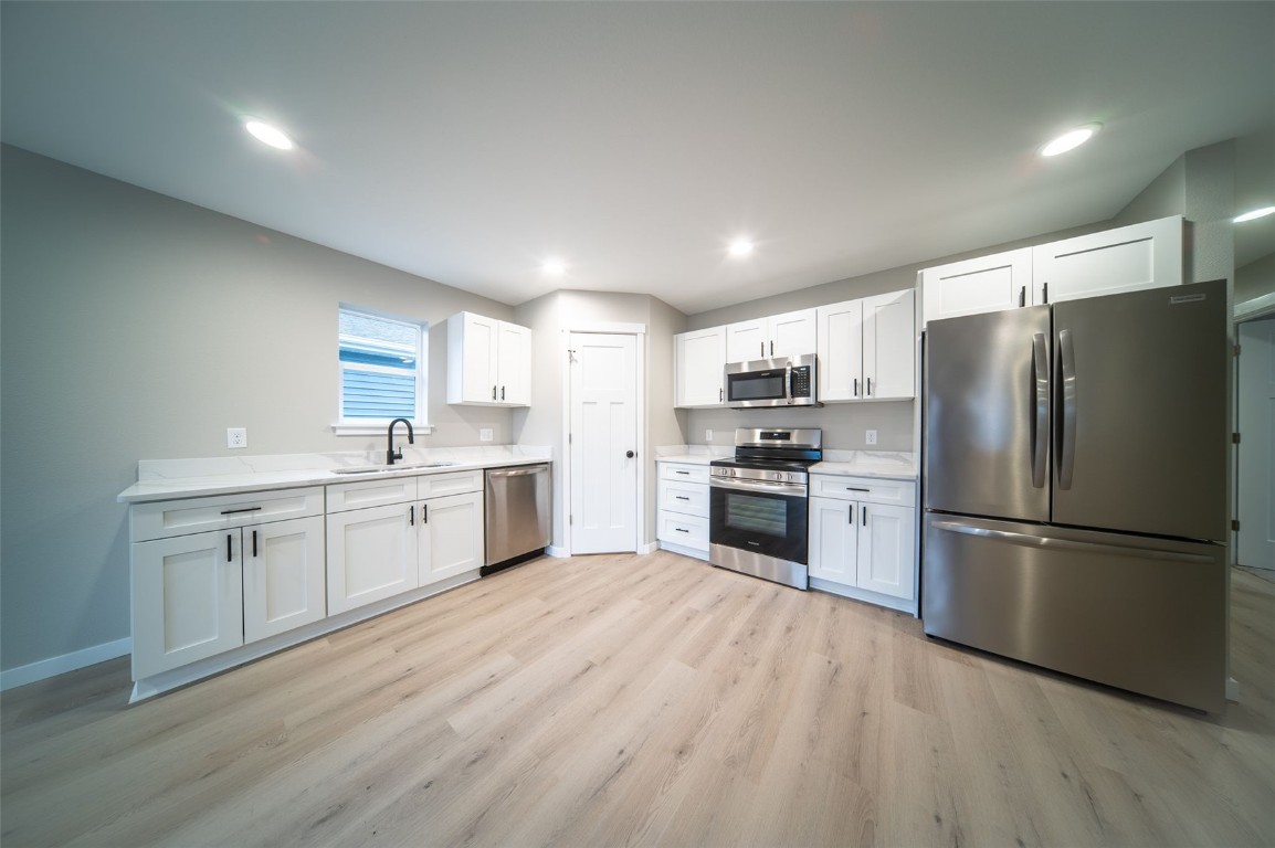 608 Wallgate Avenue Waterloo IA 50701