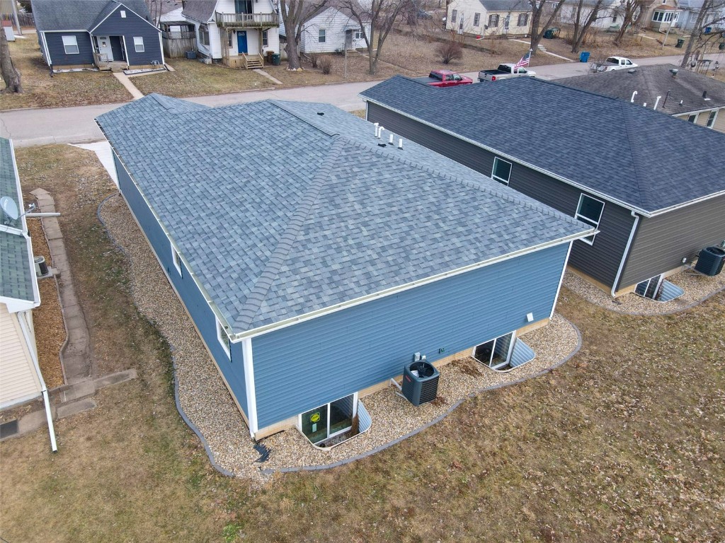 608 Wallgate Avenue Waterloo IA 50701