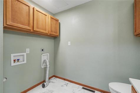 3618 Falcon View Road SW Cedar Rapids IA 52404