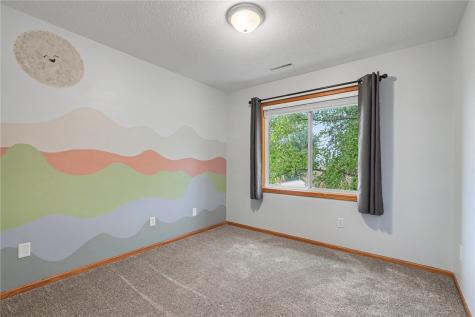 3618 Falcon View Road SW Cedar Rapids IA 52404