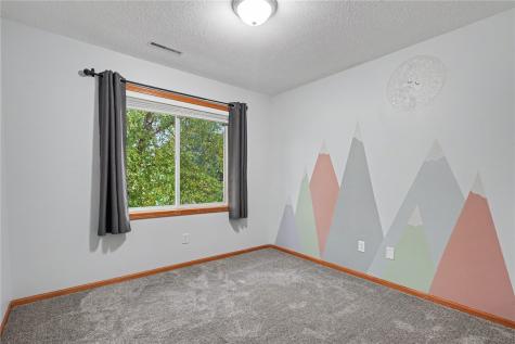 3618 Falcon View Road SW Cedar Rapids IA 52404