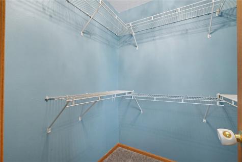 3618 Falcon View Road SW Cedar Rapids IA 52404