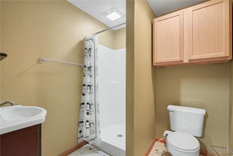 3618 Falcon View Road SW Cedar Rapids IA 52404