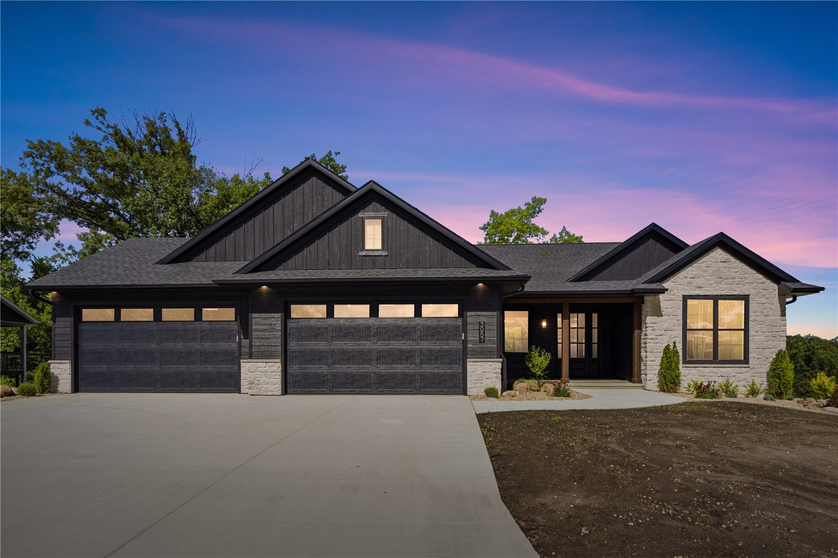 3057 Dell Ridge Lane Hiawatha IA 52233
