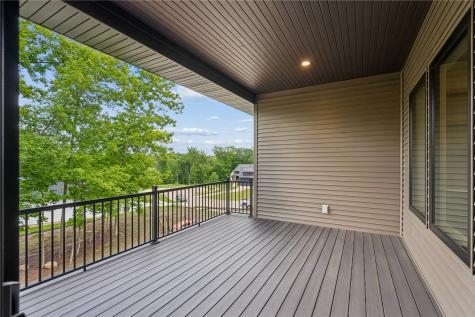 3057 Dell Ridge Lane Hiawatha IA 52233