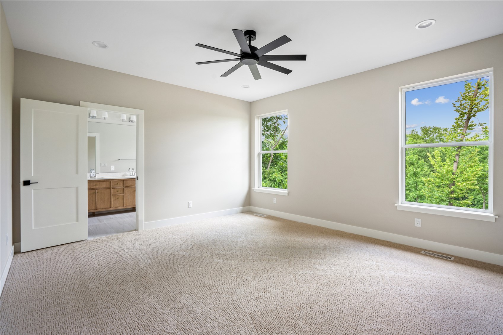 3057 Dell Ridge Lane Hiawatha IA 52233
