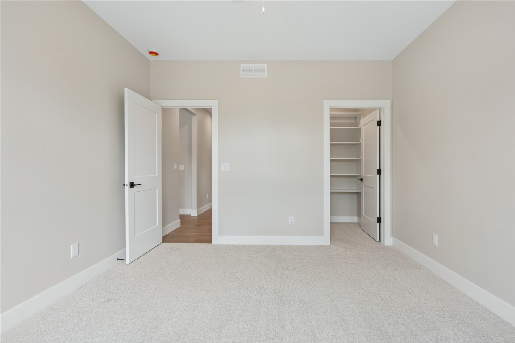 3057 Dell Ridge Lane Hiawatha IA 52233
