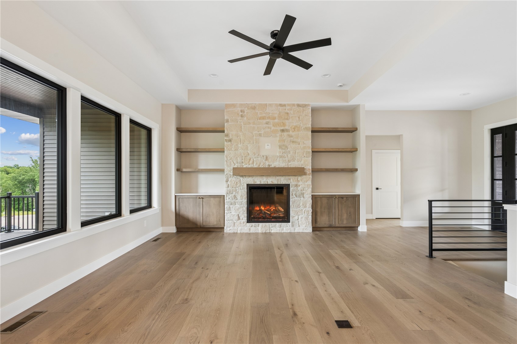 3057 Dell Ridge Lane Hiawatha IA 52233