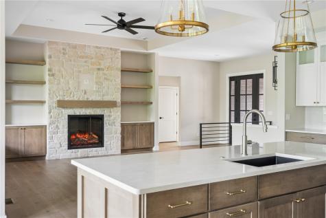 3057 Dell Ridge Lane Hiawatha IA 52233