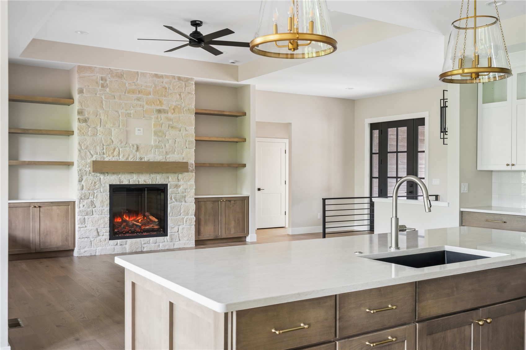3057 Dell Ridge Lane Hiawatha IA 52233