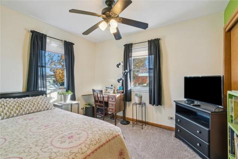 1630 25th Street Marion IA 52302