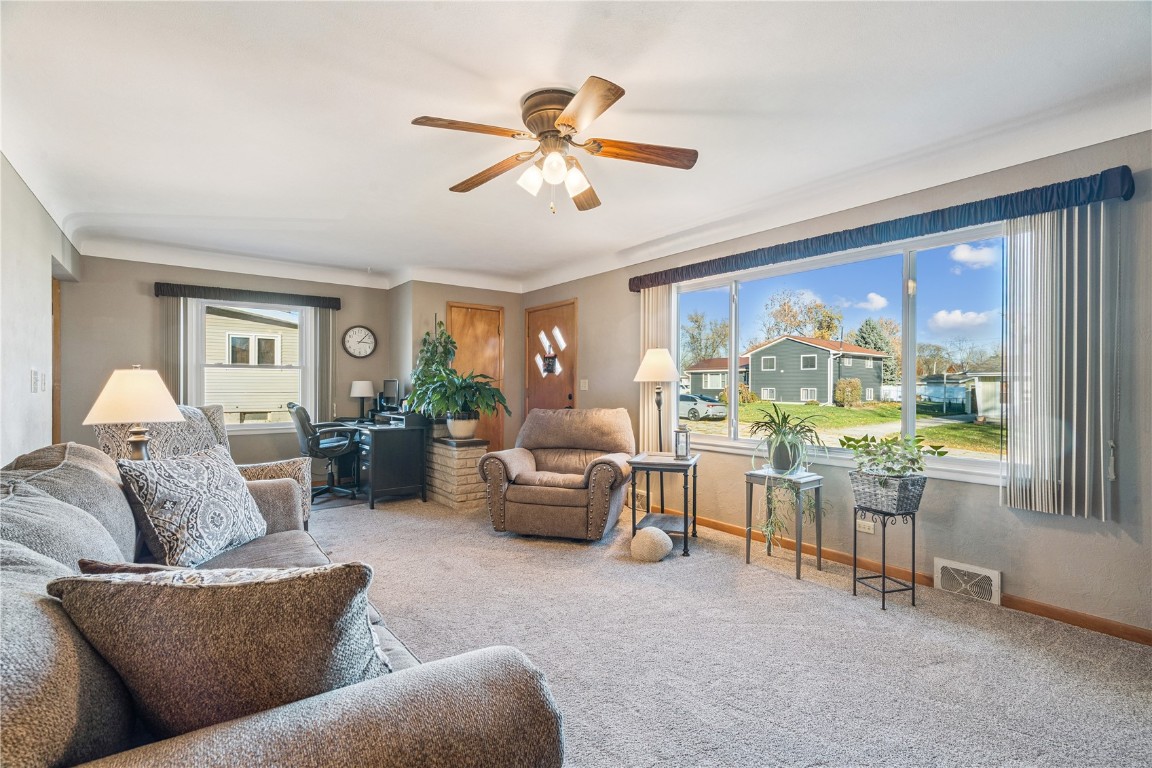 1630 25th Street Marion IA 52302