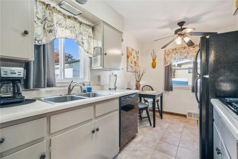 1630 25th Street Marion IA 52302