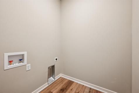 870 Kaiser Street North Liberty IA 52317